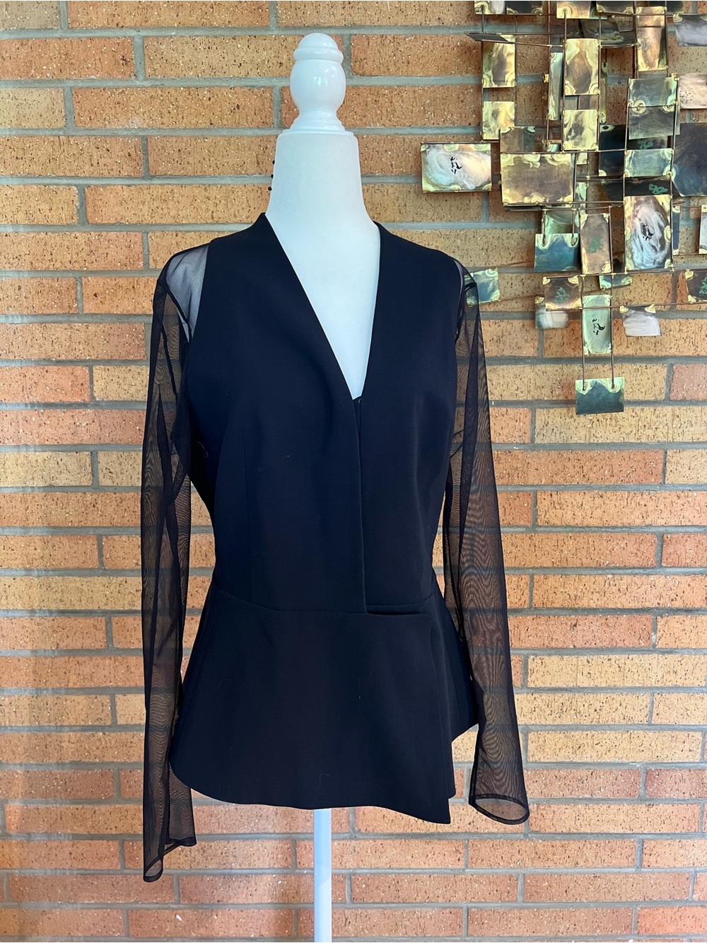 Akris navy blue mesh sleeve blazer size 10